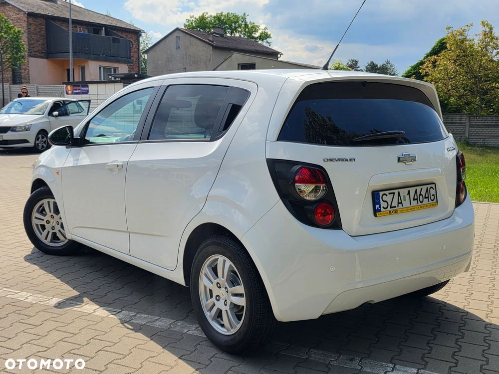 Chevrolet Aveo 1.2 LS - 3
