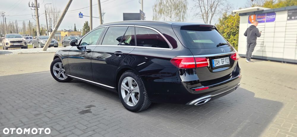 Mercedes-Benz Klasa E 220 d 9G-TRONIC - 15