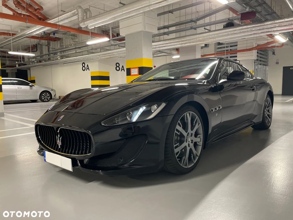 Maserati GranTurismo S Automat - 1