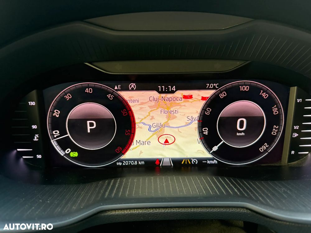 Skoda Octavia 1.6 TDI DPF DSG Ambiente - 32