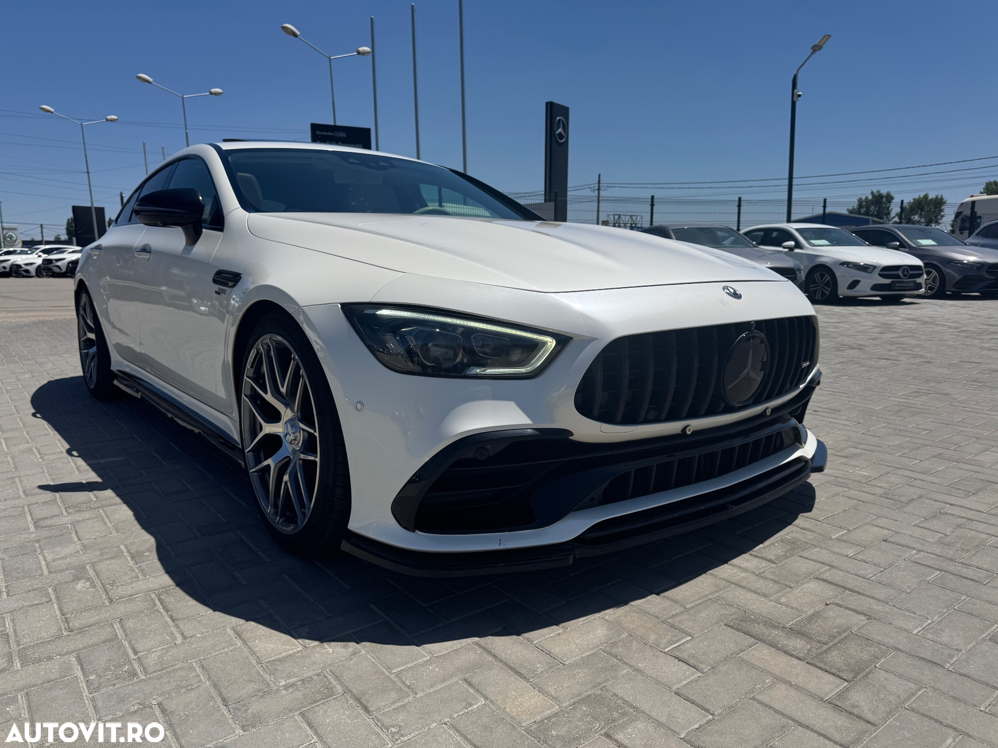 Mercedes-Benz AMG GT 53 4MATIC+ - 6