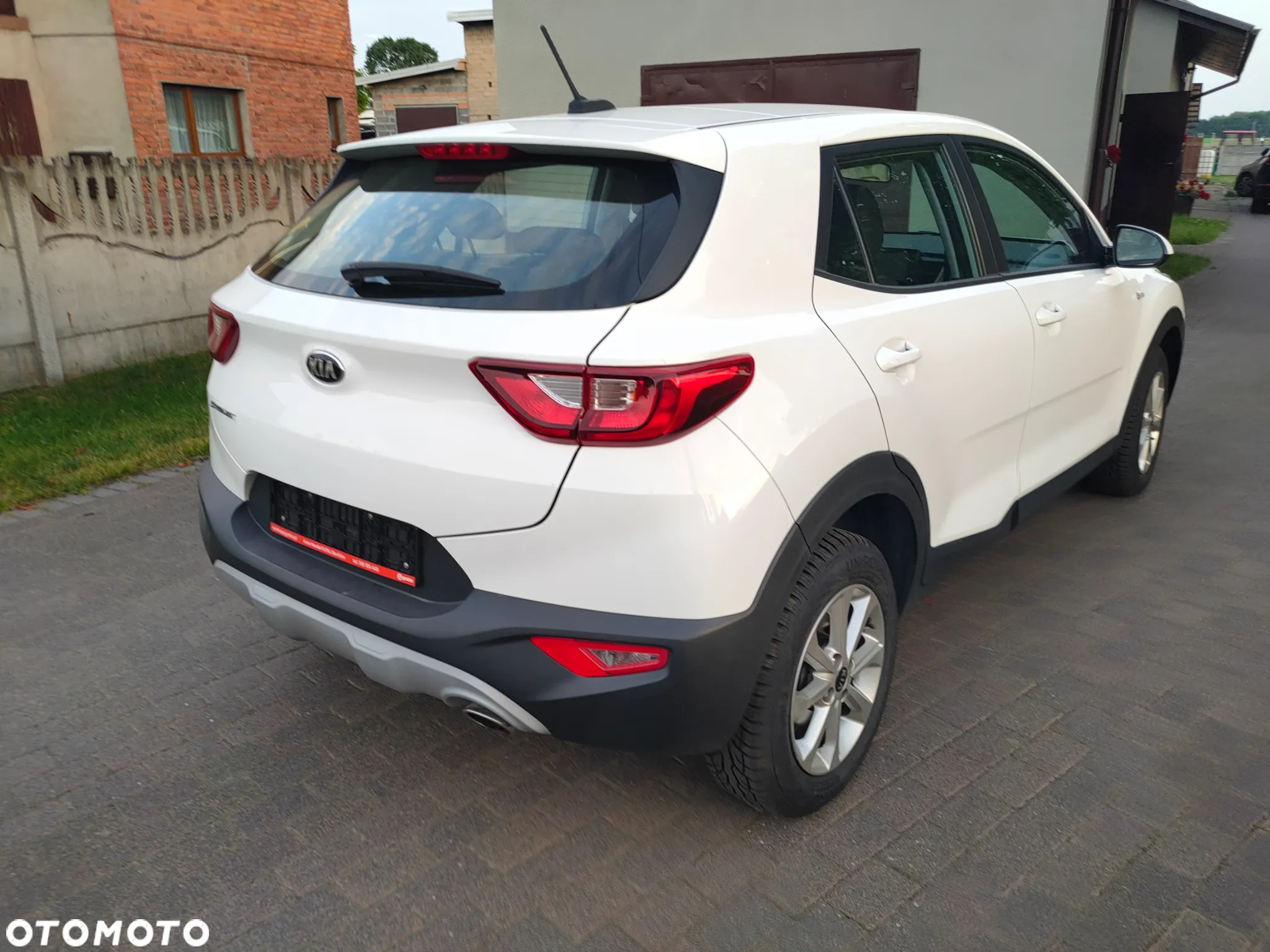 Kia Stonic 1.2 L - 4