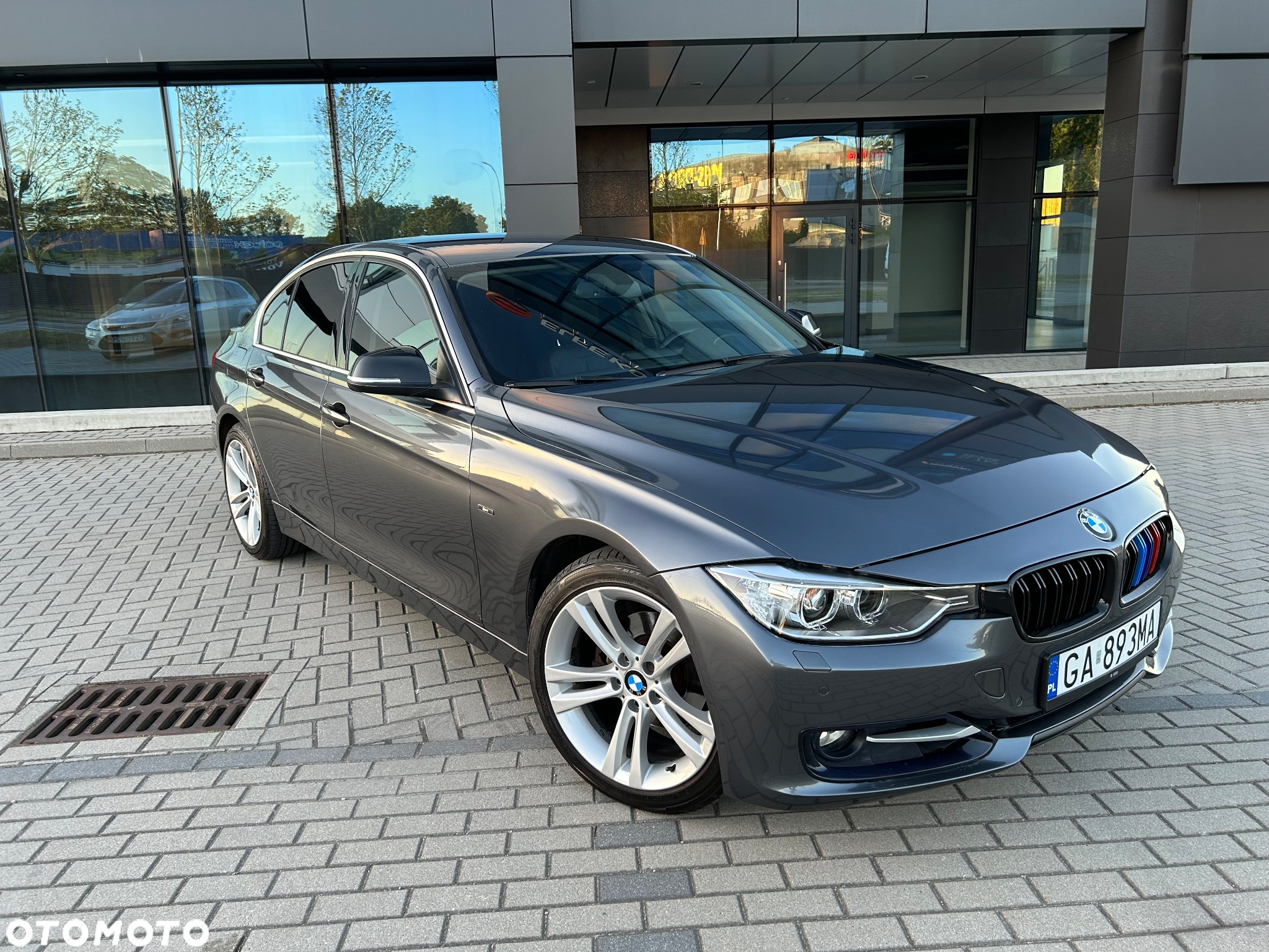 BMW Seria 3 - 10