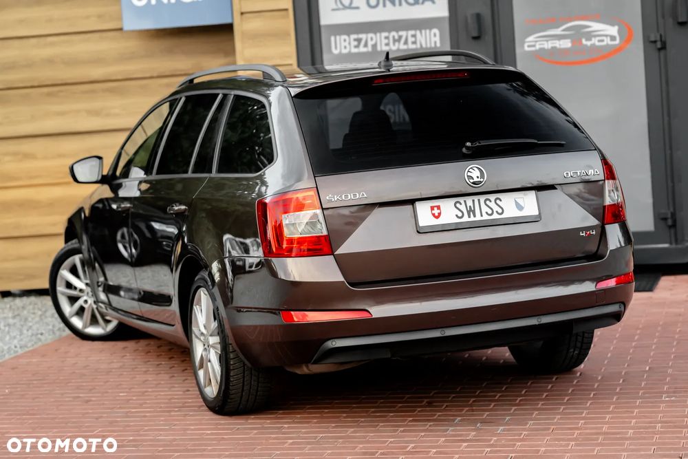 Skoda Octavia 2.0 TDI 4x4 Elegance DSG - 10