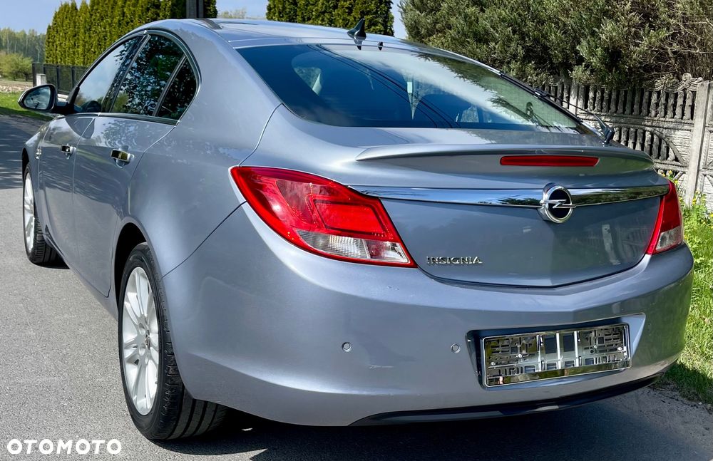 Opel Insignia 1.8 Design Edition - 8