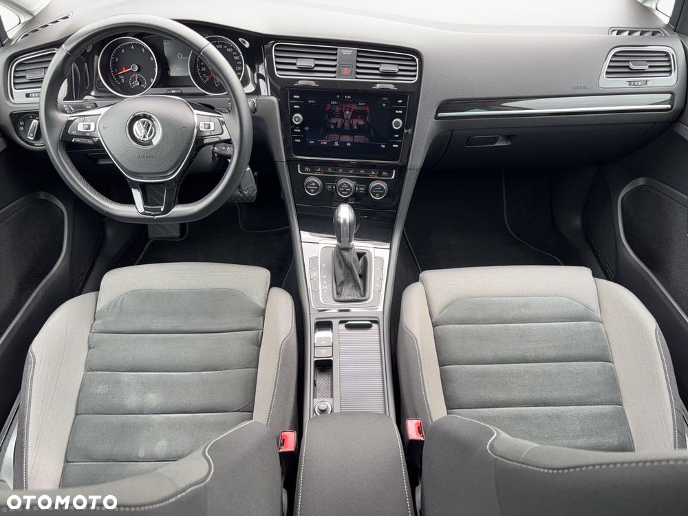 Volkswagen Golf 1.5 TSI BMT Evo Highline DSG - 20