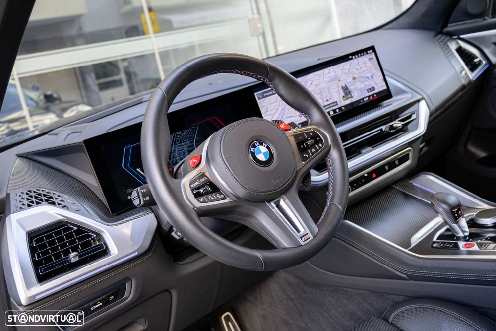BMW XM 50e - 10