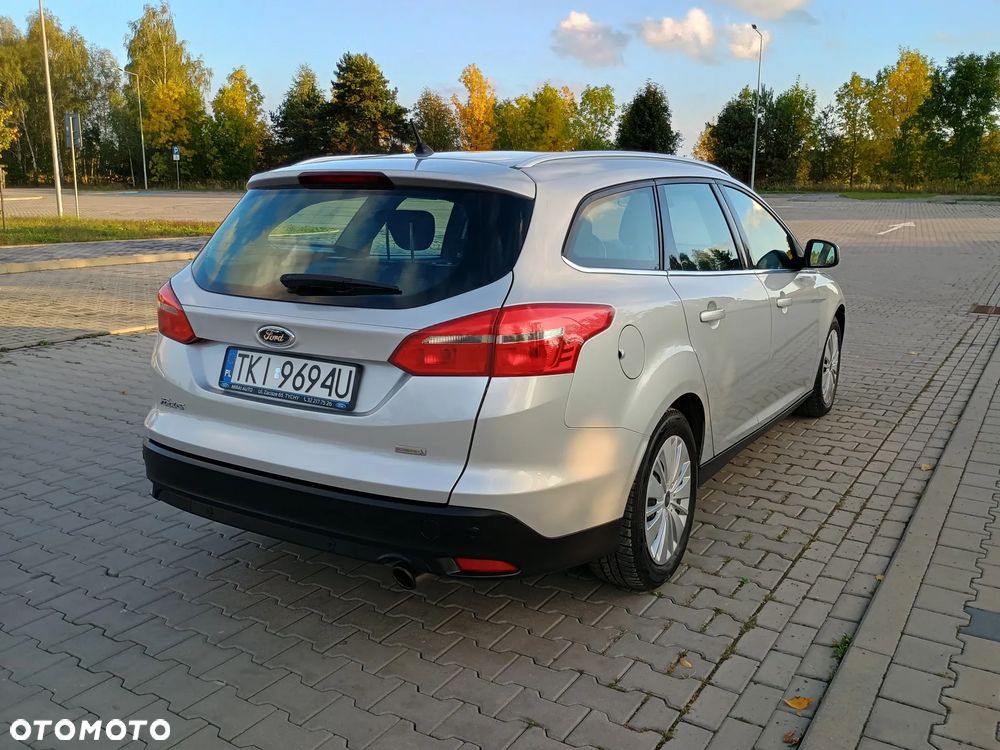 Ford Focus 1.5 EcoBoost SYNC Edition ASS - 4