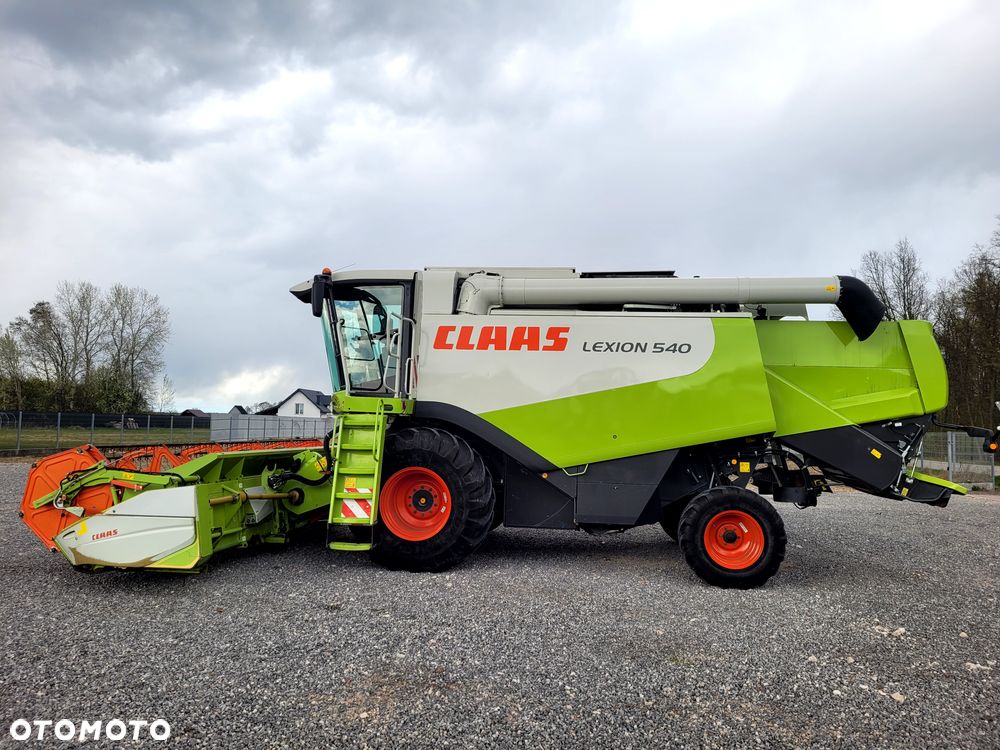 Claas LEXION 540 heder Vario V660 - 15