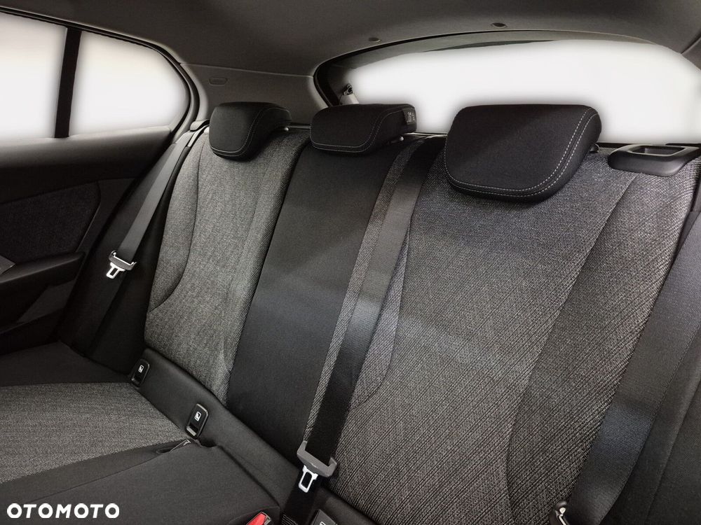 BMW Seria 1 - 18
