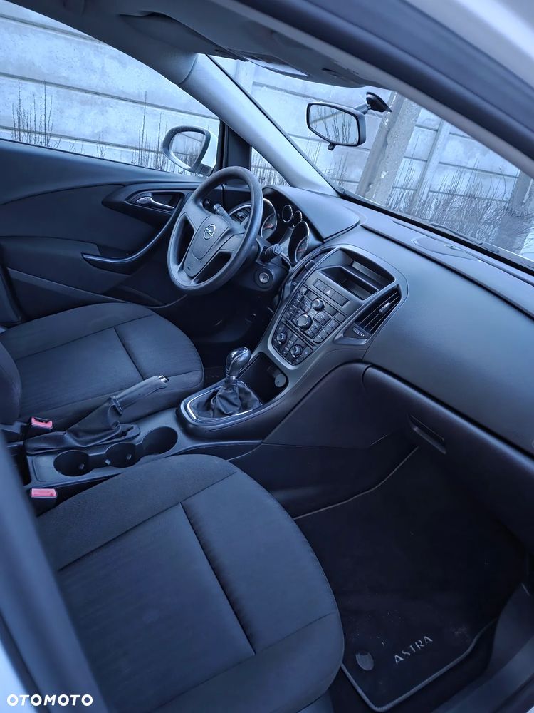 Opel Astra - 3