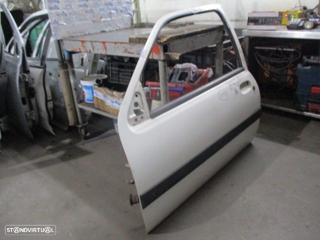 Porta POR2197 FORD FIESTA 2000 3P BRANCO FE - 2