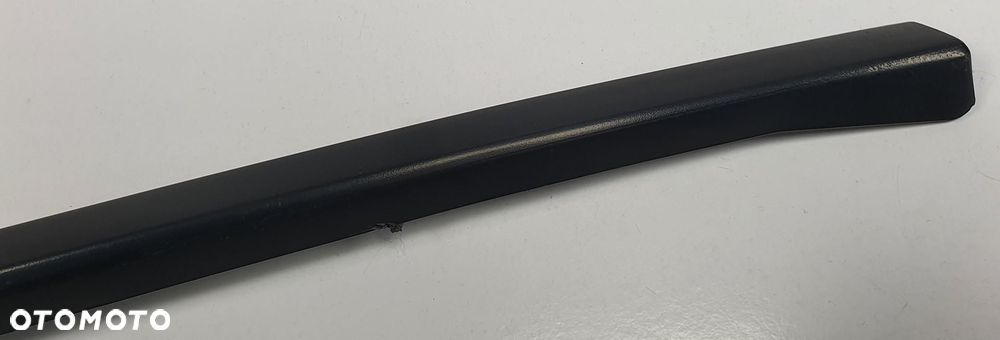 LISTWA WNĘTRZA PRAWY TYŁ SPACE STAR XR286140 - 2
