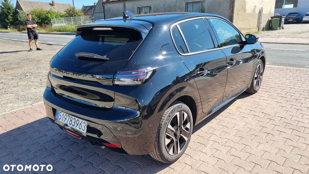 Peugeot 208 Benzin 100 Allure - 6