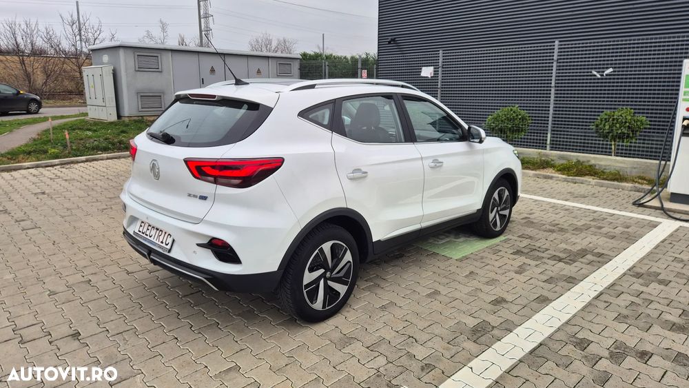 MG ZS EV Maximal Luxury - 35