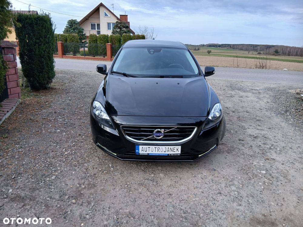 Volvo V40 D2 - 2
