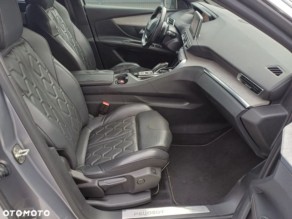 Peugeot 5008 BlueHDi 180 EAT8 GT - 28