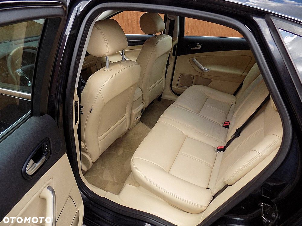 Ford Mondeo 2.0 TDCi Ghia - 6