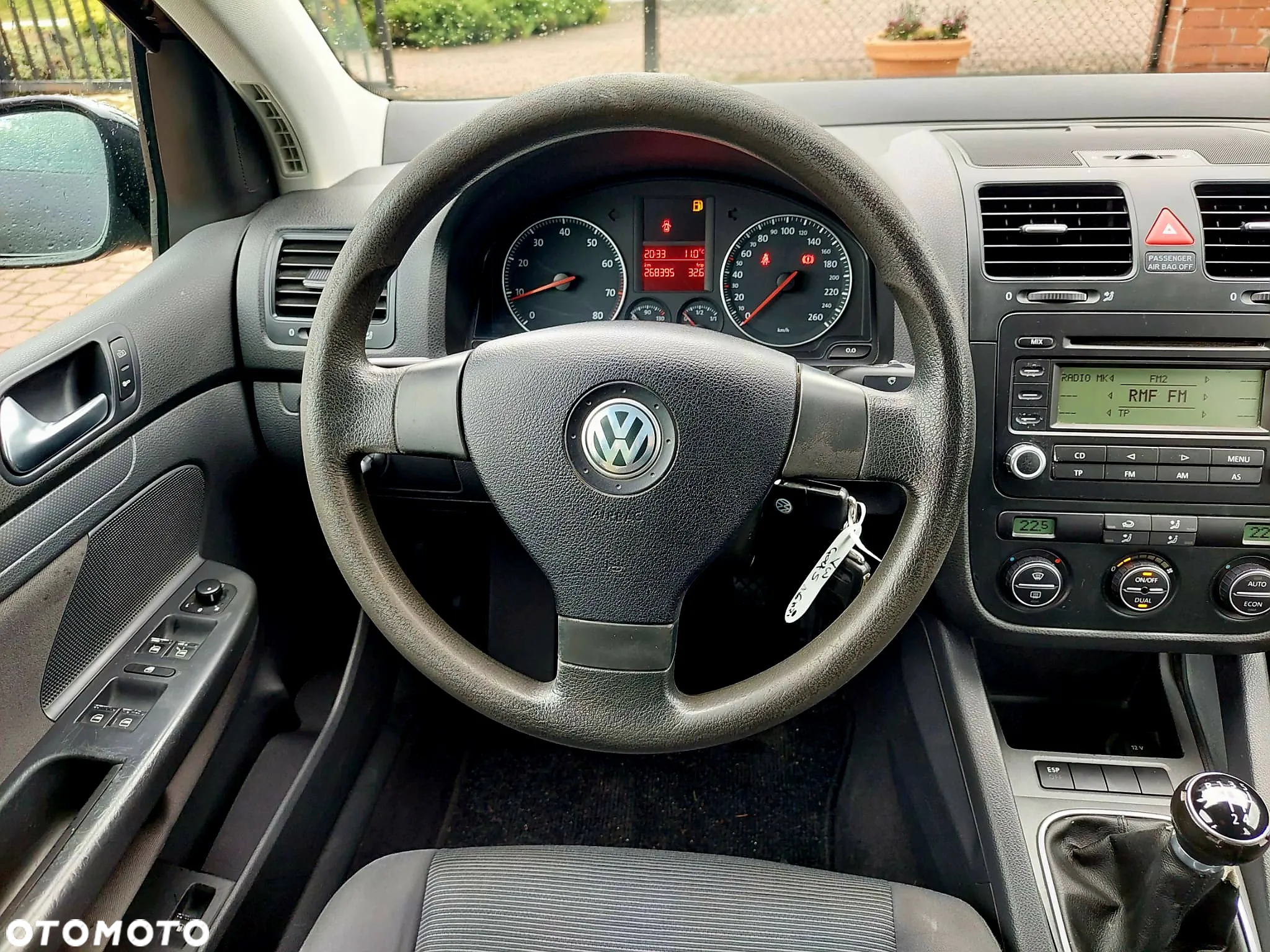 Volkswagen Golf 1.6 Tour - 19