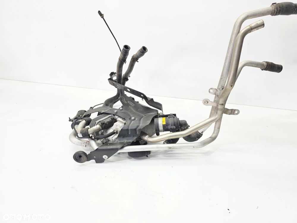 WEBASTO MOKRE DOGRZEWACZ AUDI Q7 4L 4L0815071D - 4