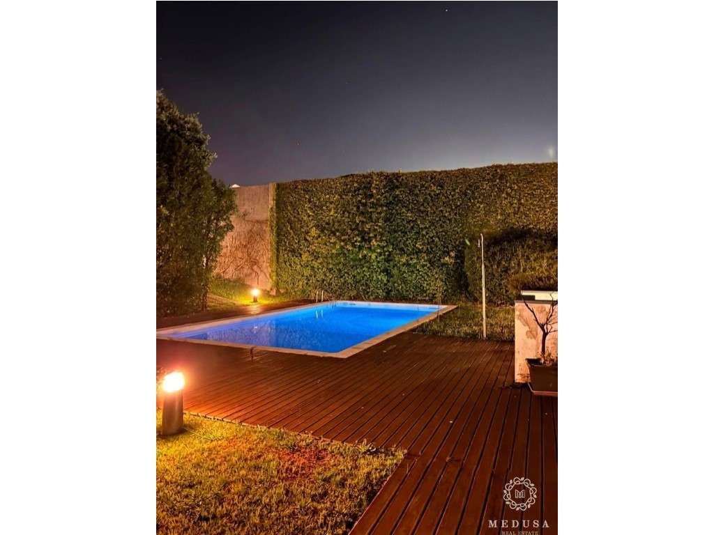 Moradia V4 | Condomínio Exclusivo c/ Jacuzzi a 150m da Praia de Leç... - Grande imagem: 3/17