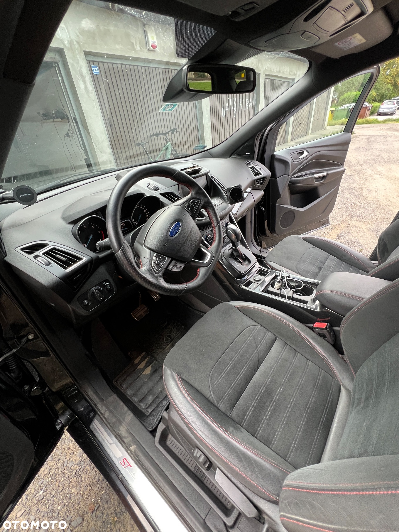 Ford Kuga 2.0 TDCi AWD ST-Line - 15