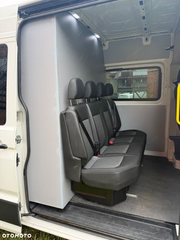 Volkswagen Crafter - 9