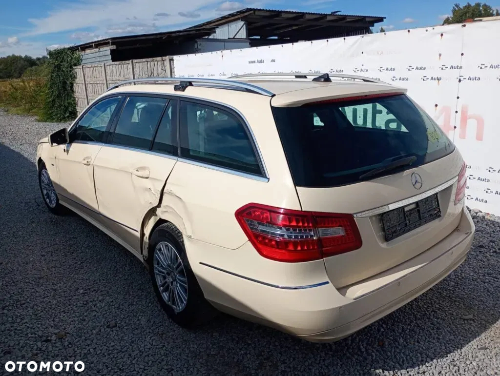 Mercedes-Benz Klasa E 200 BlueTEC 7G-TRONIC Elegance - 6