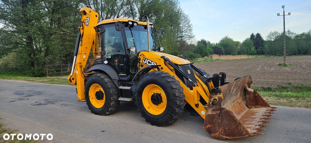 JCB 4CX - 1