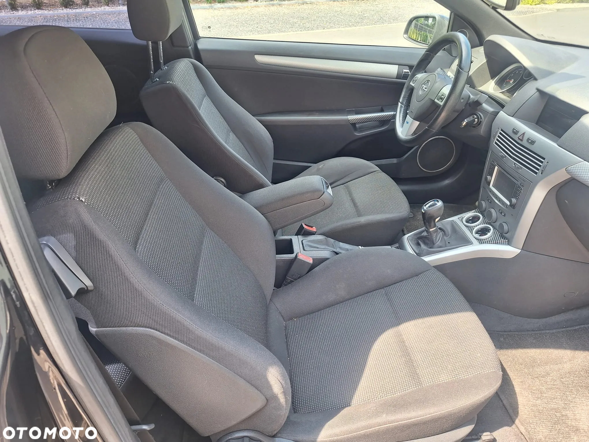Opel Astra GTC 2.0 Turbo Sport - 18