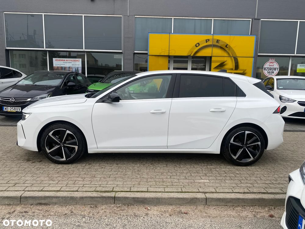Opel Astra VI 1.2 T Elegance S&S - 2