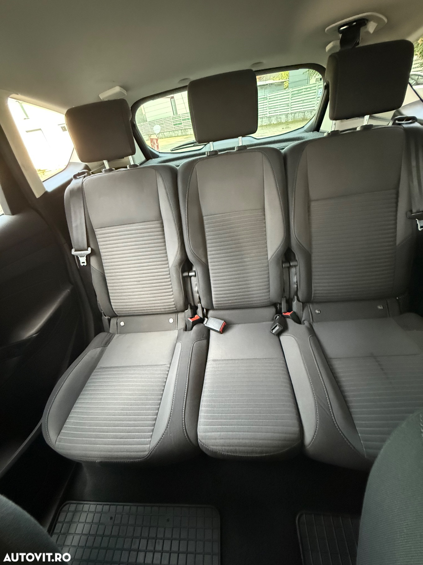 Ford C-Max 1.5 TDCi Start-Stop-System Aut. Titanium - 7