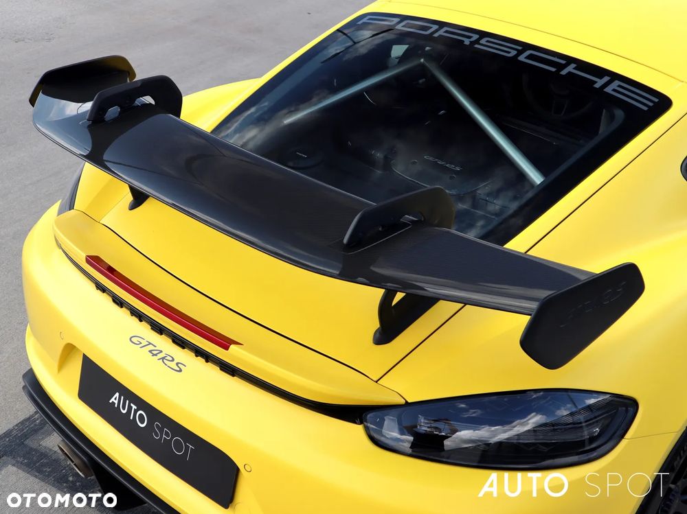 Porsche 718 Cayman GPF GT4 RS PDK - 8