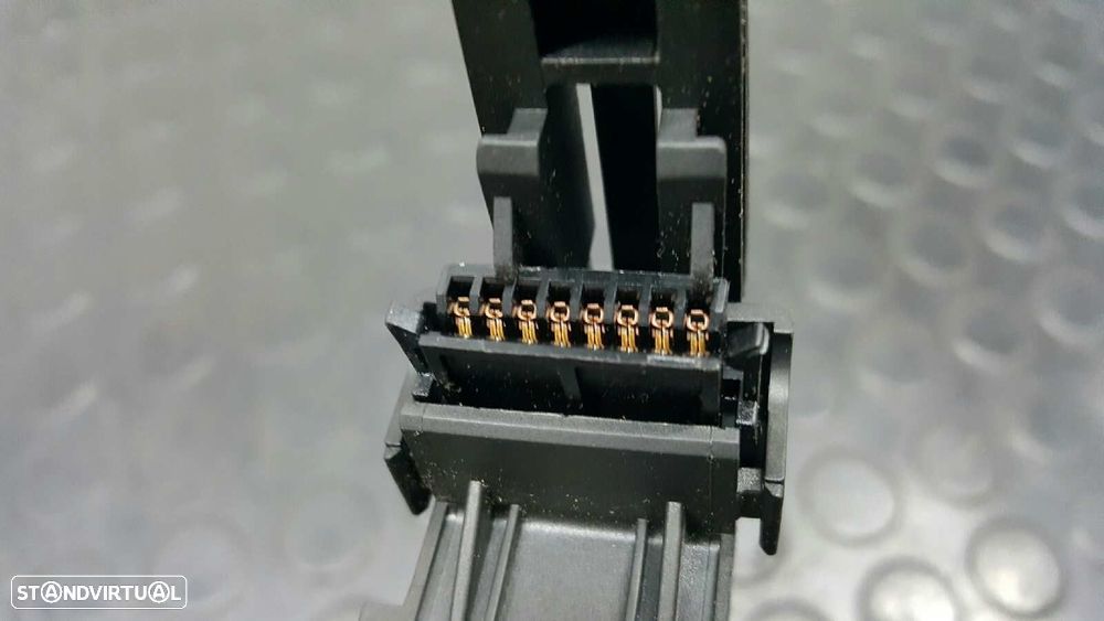 CONTROLE DO SISTEMA DE ÁUDIO / RÁDIO CD PEUGEOT 206+ BáSICO - 5