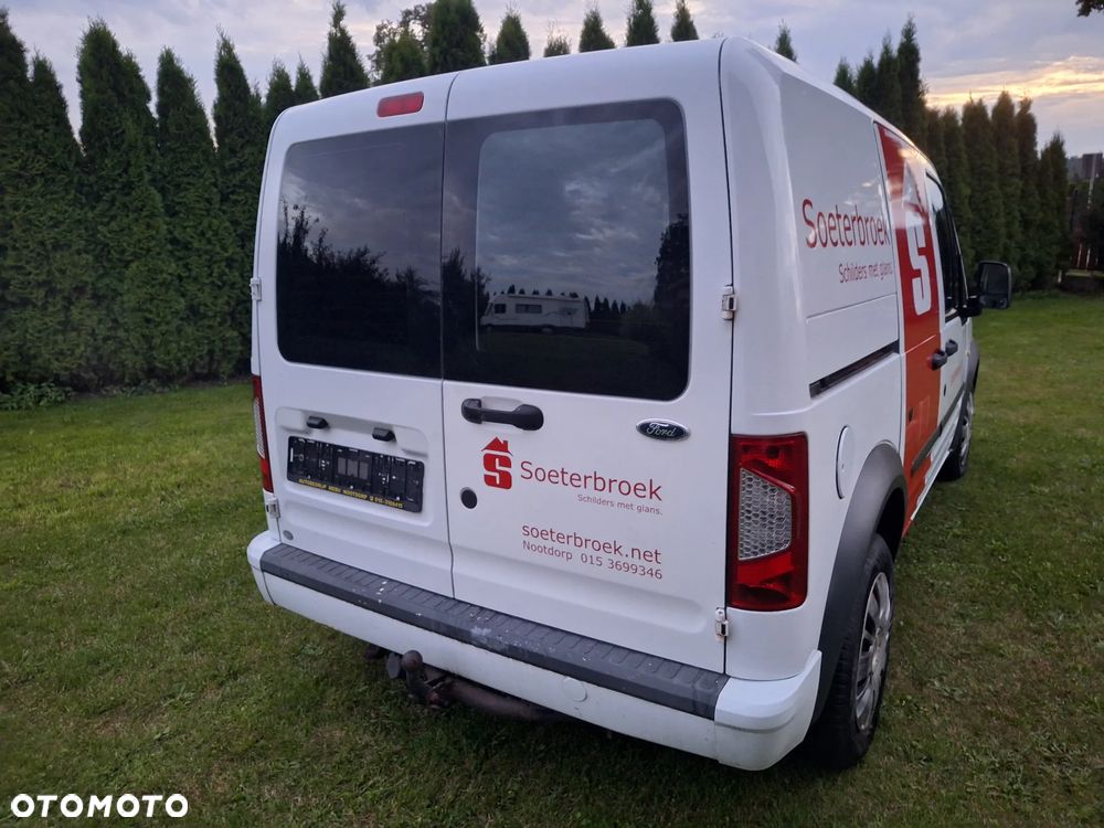 Ford Transit connect - 23