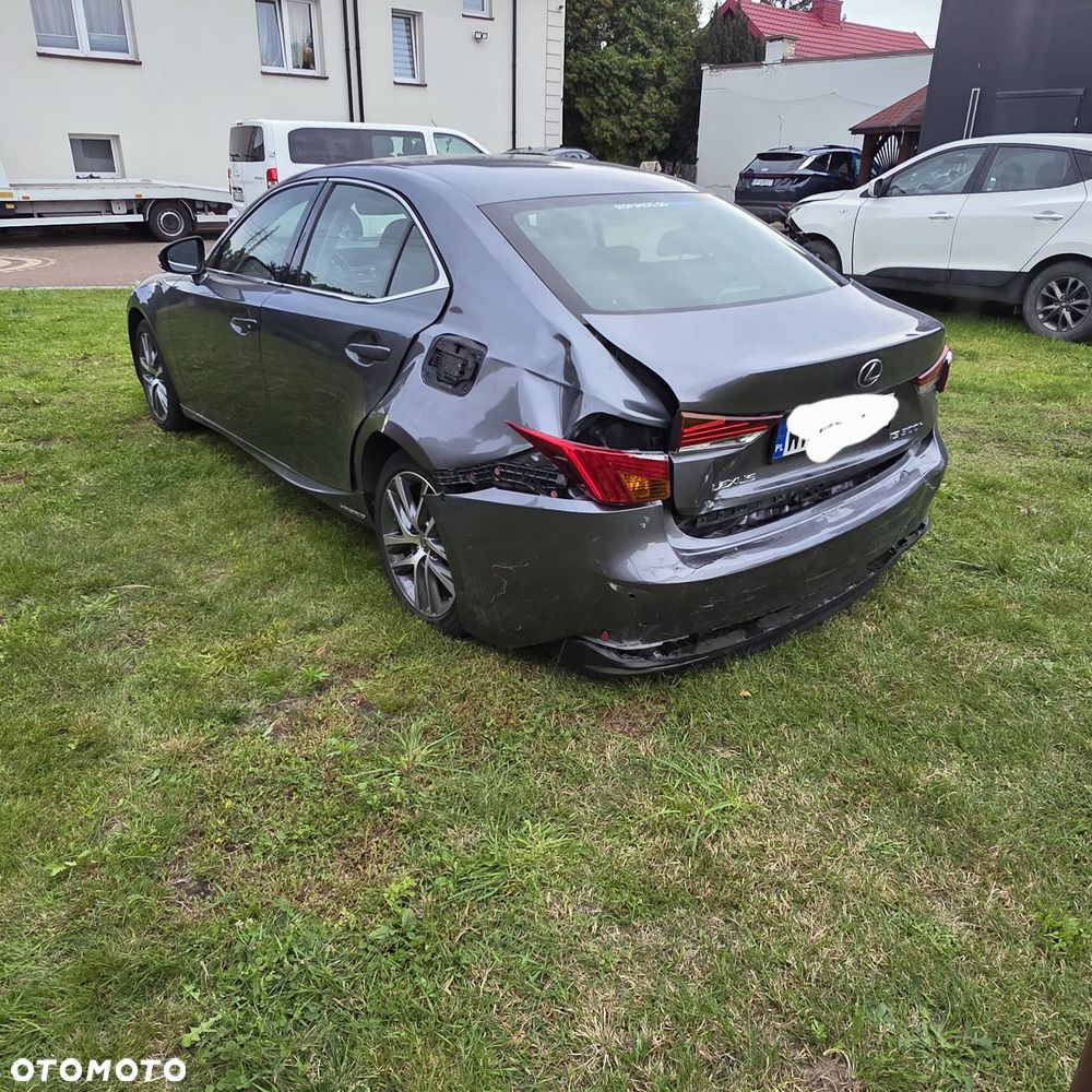 Lexus IS Style Edition - 8