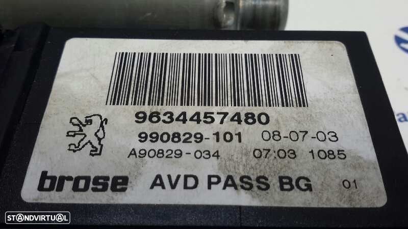 MOTOR ELEVADOR DE VIDRO FRONTAL DIREITO PEUGEOT 307 2003 -9634457480 - 2