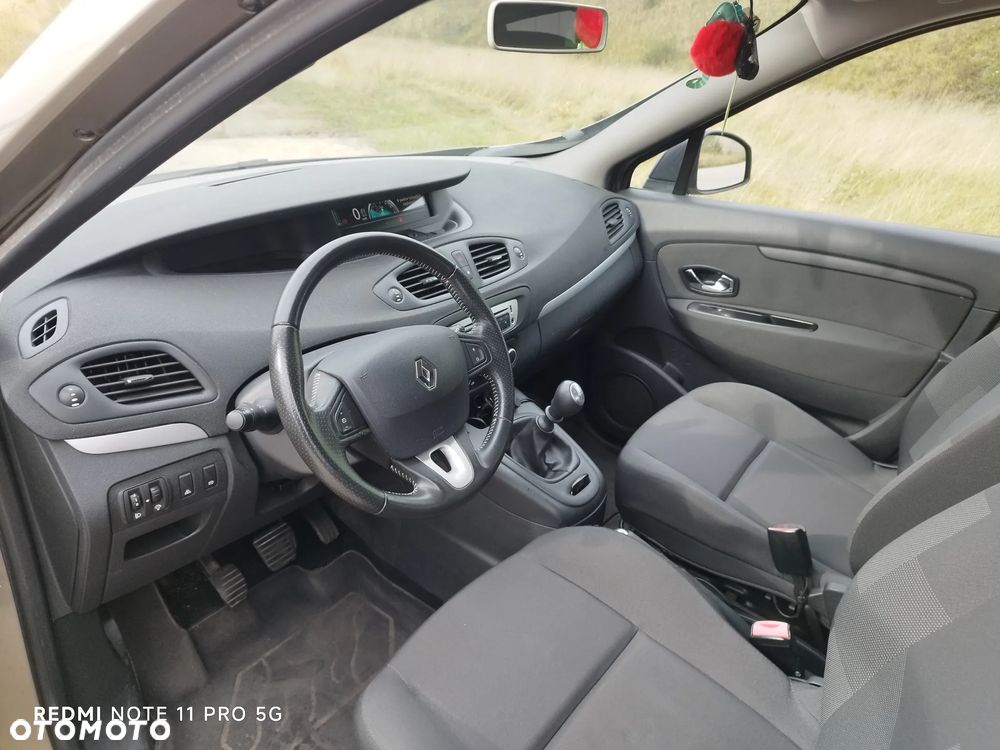 Renault Scenic ENERGY dCi 110 INTENS - 31