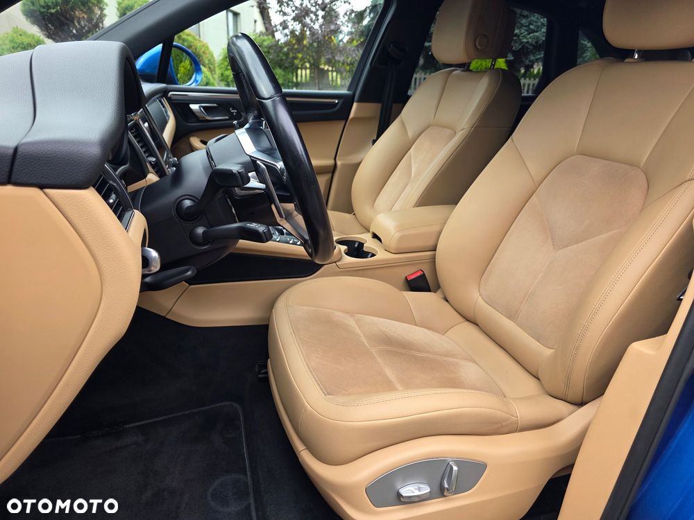Porsche Macan - 22