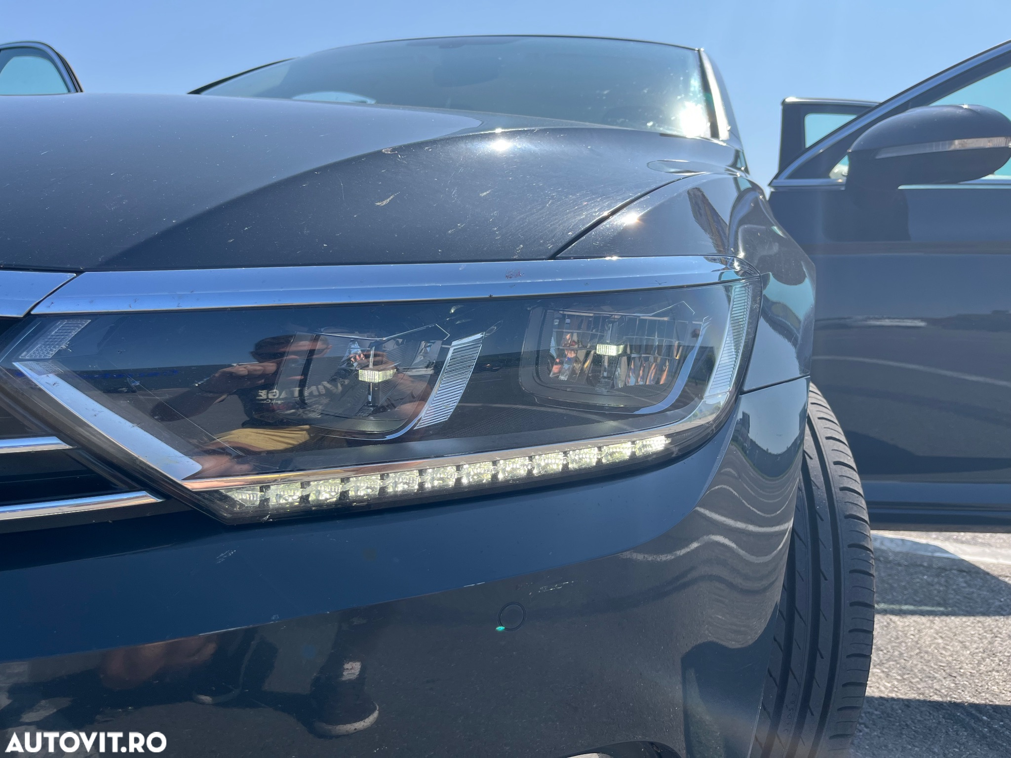 Volkswagen Passat 2.0 TDI Highline - 36