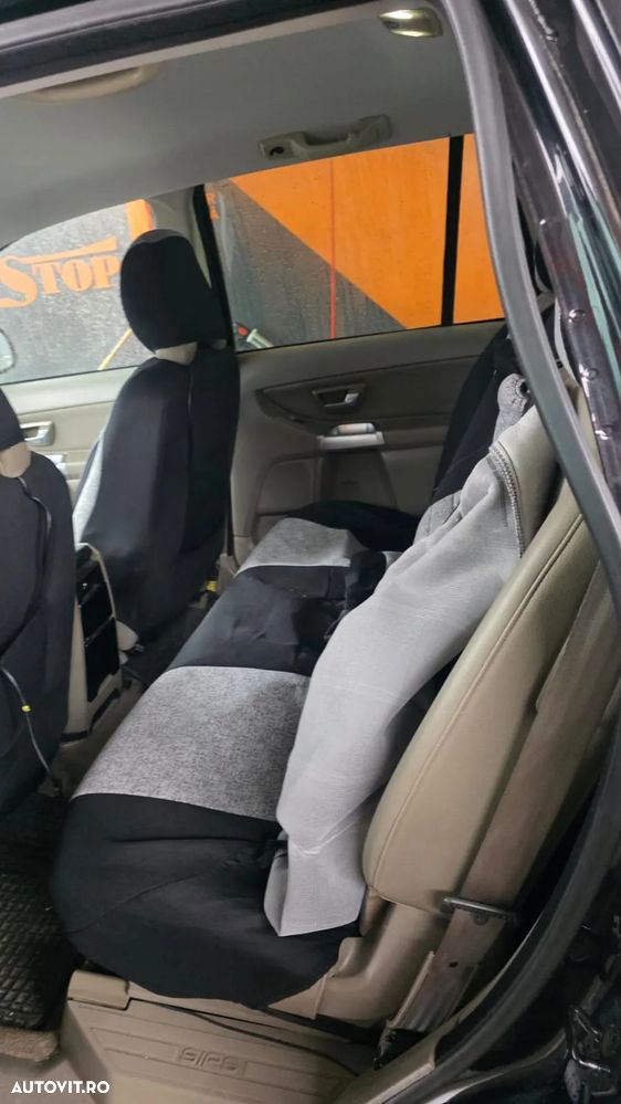 Volvo XC 90 - 6