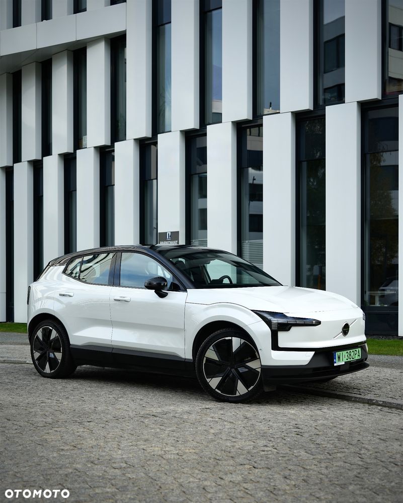 Volvo EX30 69kWh Twin Motor Ultra - 1