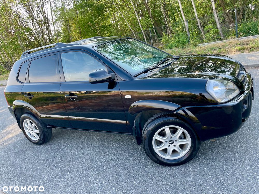 Hyundai Tucson - 2