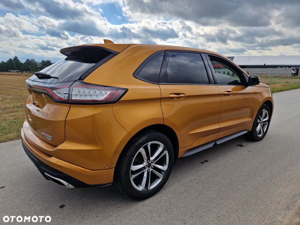 Ford Edge - 8