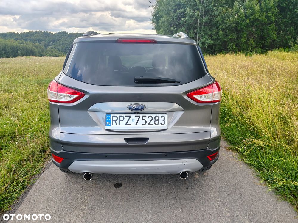 Ford Kuga 2.0 TDCi 4x4 Titanium - 6