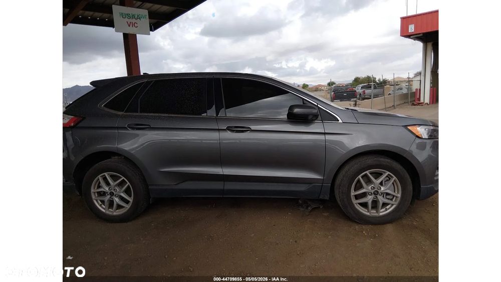 Ford Edge - 6