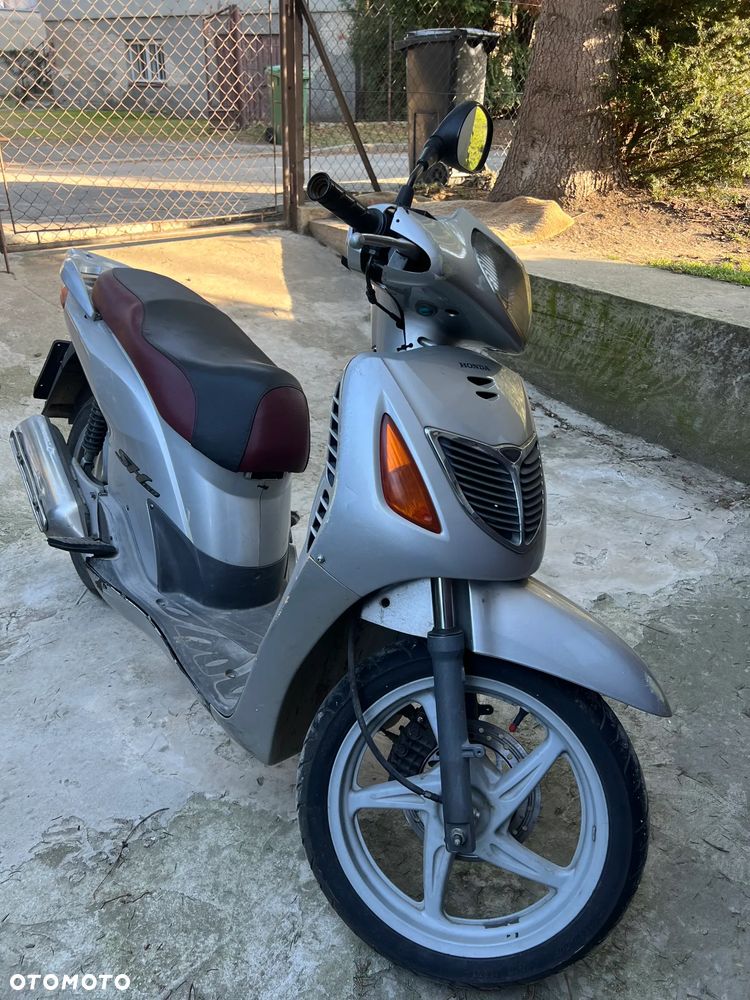 Honda SH - 5