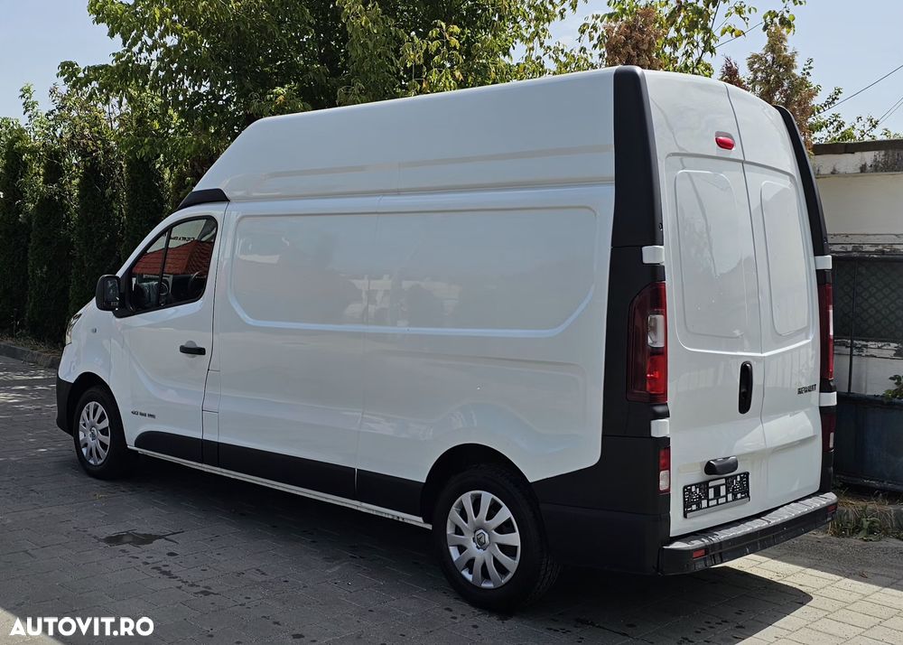 Renault TRAFIC - 6