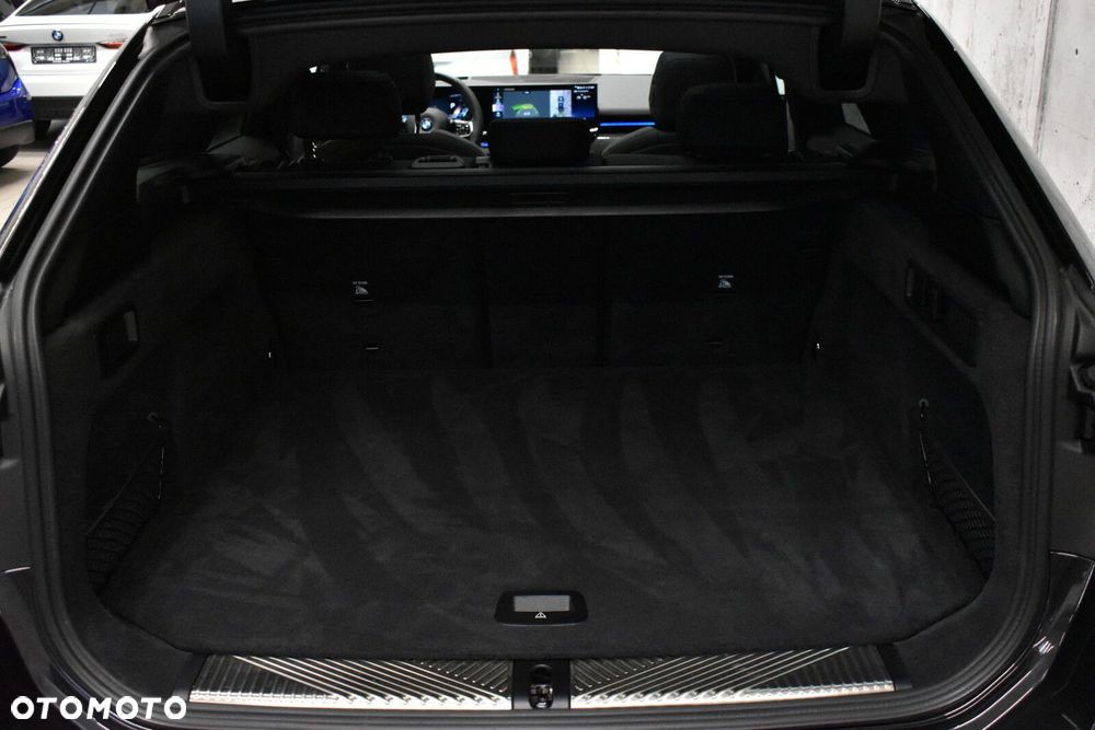 BMW Seria 5 - 22