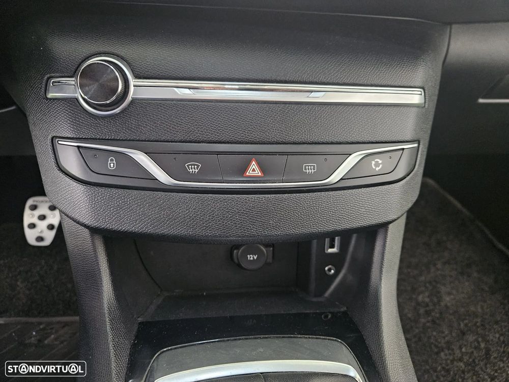 Peugeot 308 SW BlueHDi 120 Stop & Start Business-Line - 21